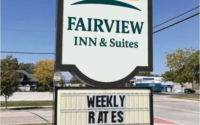 Fairview Inn & Suites Whitewater