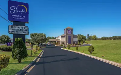 Sleep Inn & Suites Cullman I-65 exit 310
