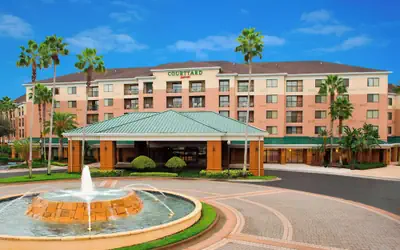 Courtyard Orlando Lake Buena Vista in the Marriott Village