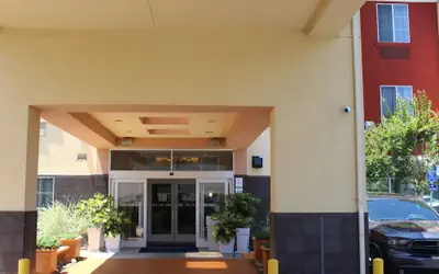 Holiday Inn Express Hotel & Suites Berkeley by IHG