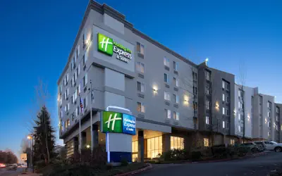 Holiday Inn Express Hotel & Suites SeaTac by IHG