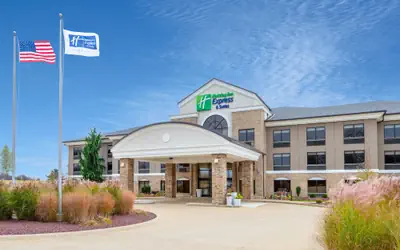 Holiday Inn Express & Suites Wadsworth by IHG