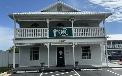 Key West Inn - Clanton