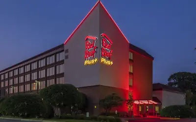 Red Roof Inn PLUS+ Boston - Woburn/ Burlington