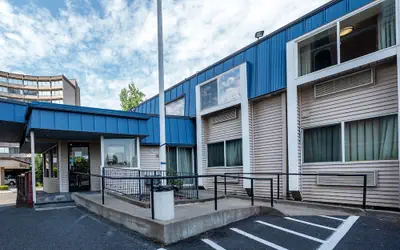 District Hotel by OYO Portland Convention Center