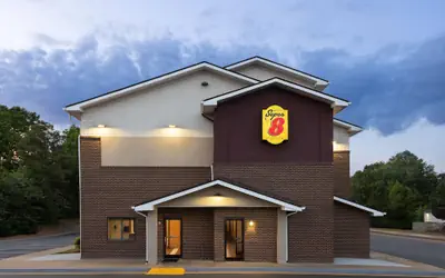 Super 8 by Wyndham Richmond Midlothian Turnpike