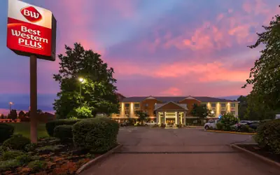 Best Western Plus Georgetown Corporate Center Hotel