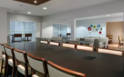 Holiday Inn Express Alpharetta - Roswell by IHG