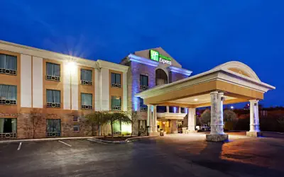 Holiday Inn Express & Suites Corbin by IHG