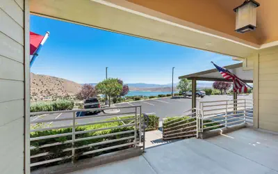 Best Western Topaz Lake Inn