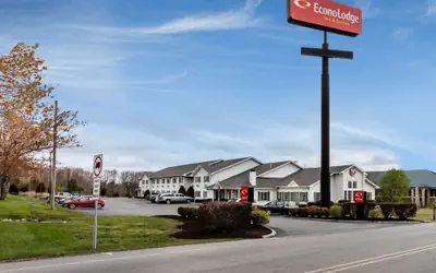 Econo Lodge Inn & Suites Dickson