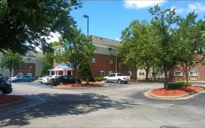 Studio 6 Hampton, VA - Langley AFB Area