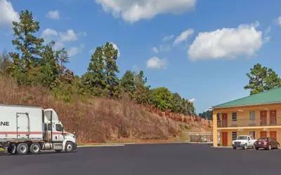 Days Inn by Wyndham Lenoir City