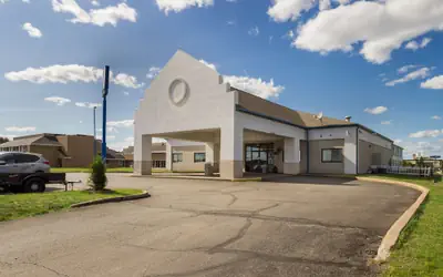 Motel 6 Rothschild, WI