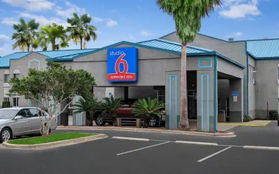 Studio 6 Pensacola, FL - West I-10