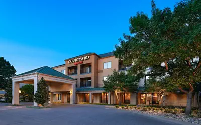 Courtyard by Marriott Dallas Plano in Legacy Park