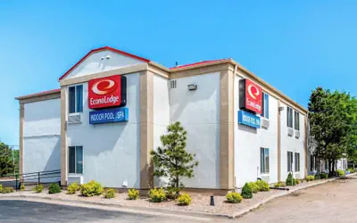 Econo Lodge Colorado Springs near Airport