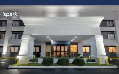 Spark by Hilton Savannah Midtown