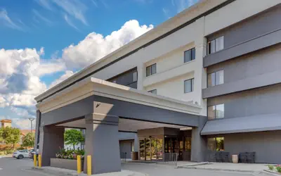 Quality Inn & Suites Raleigh Durham Airport