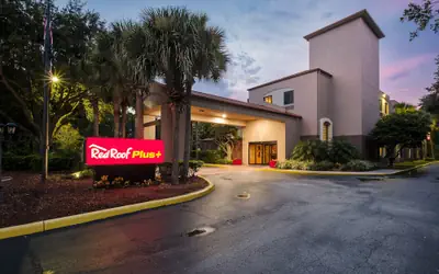 Red Roof Inn PLUS+ Palm Coast
