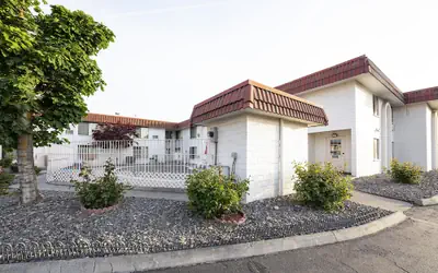 Hermiston Inn & Suites