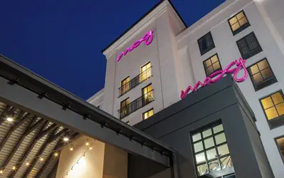 MOXY Memphis Downtown