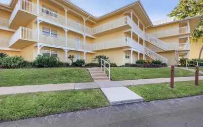 Hilton Vacation Club Charter Club Naples Bay