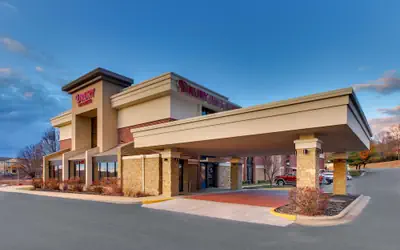Drury Inn & Suites Poplar Bluff