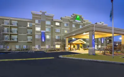 Holiday Inn Express - Layton by IHG