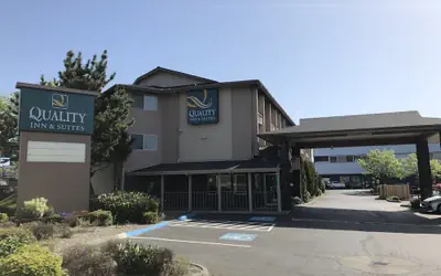 Quality Inn & Suites Silverdale Bangor - Keyport