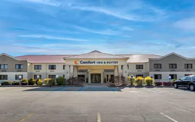 Comfort Inn & Suites Leeds I-20