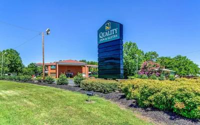 Quality Inn & Suites Creedmoor - Butner