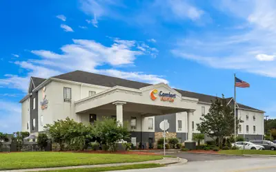 Comfort Suites near Camp Lejeune