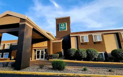 Quality Inn Brunswick Cleveland South