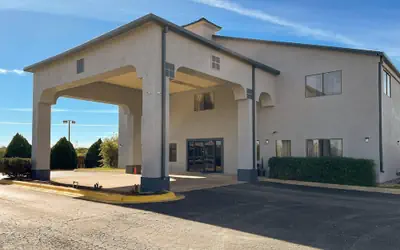 Econo Lodge Inn & Suites Sweetwater I-20