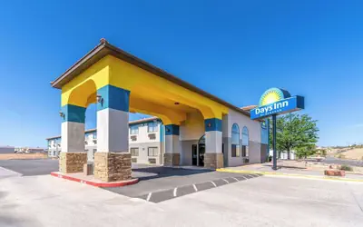Days Inn by Wyndham Los Lunas