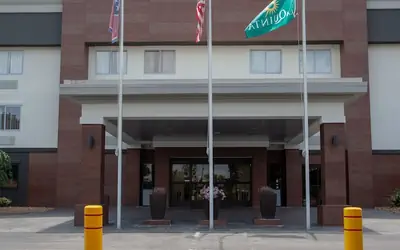 La Quinta Inn & Suites by Wyndham Goodlettsville - Nashville