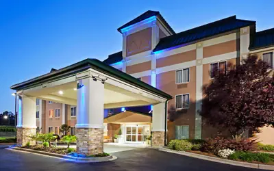 Holiday Inn Express Hotel and Suites Kings Mountain by IHG