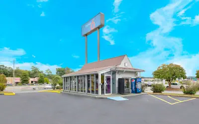 Motel 6 Tuscaloosa, AL – University
