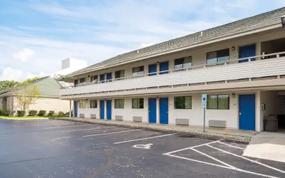 Motel 6 Columbus, OH - OSU