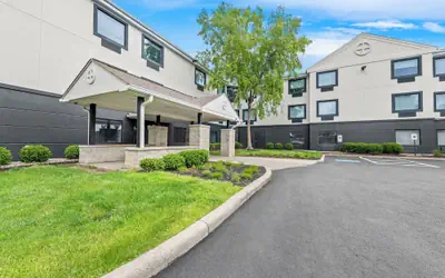 MainStay Suites Columbus North – Worthington