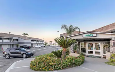 Quality Inn Kettleman City near Hwy 41