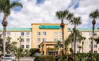 La Quinta Inn & Suites by Wyndham Melbourne Viera