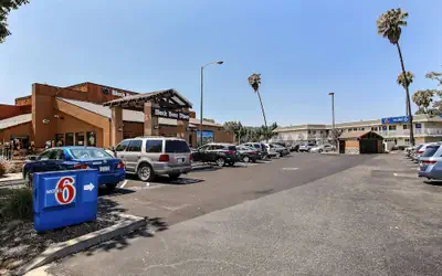 Motel 6 Pleasanton, CA