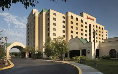 Minneapolis Marriott Northwest Hotel & Conference Center