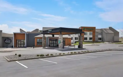 Holiday Inn Coralville Iowa City by IHG