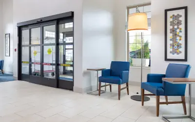 Holiday Inn Express & Suites Hood River by IHG