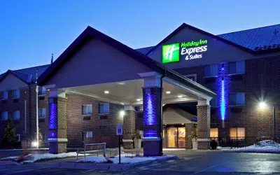 Holiday Inn Express Hotel & Suites St. Paul-Woodbury by IHG