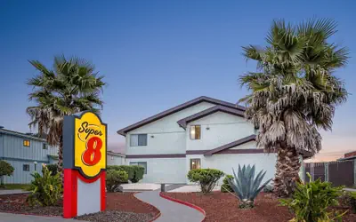 Super 8 by Wyndham Arcata