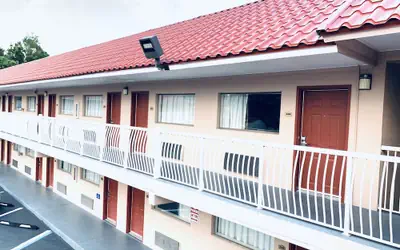 Super 8 by Wyndham Ft Walton Beach